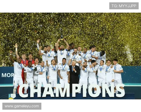 奥林匹亚科斯战术解析：高压逼抢与快速反击主导比赛节奏